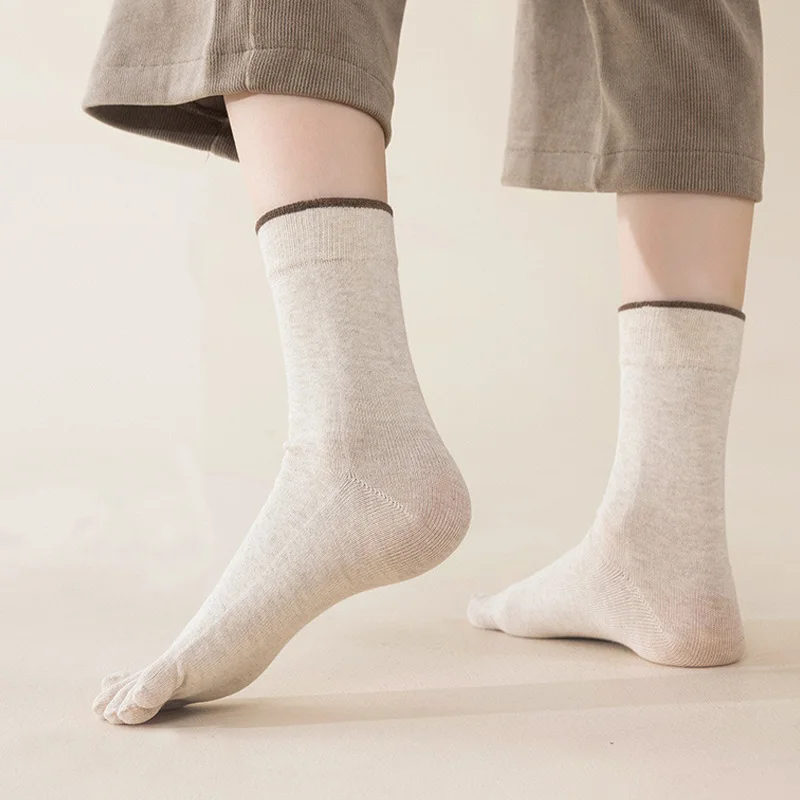 ถุงเท้าผู้ชายแบบห้านิ้ว 5/10 ค - Thermal Sock Wool บทวิจารณ์และราคา